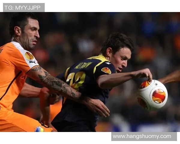 外国足球明星的英语表达与沟通技巧分析及其对球迷的影响 外国足球明星的英语表达与沟通技巧分析及其对球迷的影响