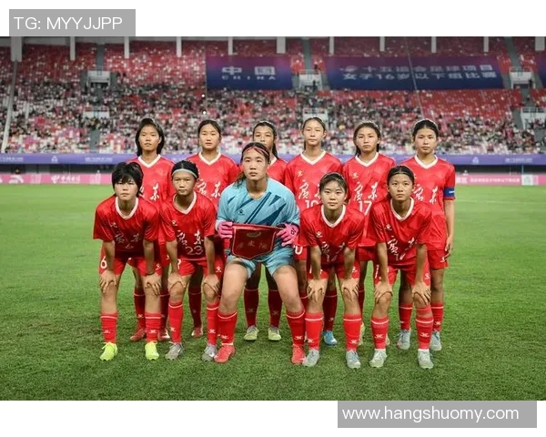 欧锦赛回顾：上海足球队展现实力与团队精神的精彩表现