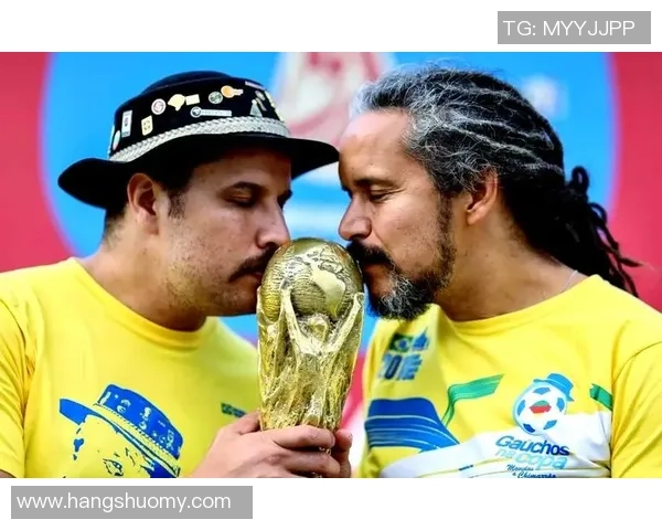 视频救了他足球明星的传奇故事与背后的感人瞬间