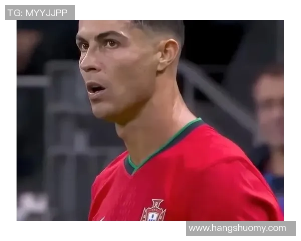 足球明星搞笑瞬间合集趣味视频带你领略他们的另一面