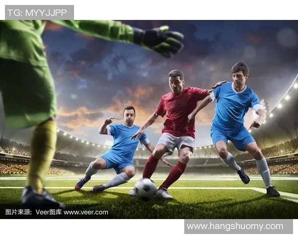 足球明星精彩进攻集锦全景展示让你领略足球魅力与技巧的完美结合