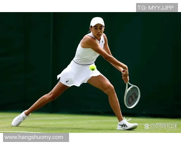 重庆网球队在精英赛中以80分稳居积分榜首位展现强劲实力