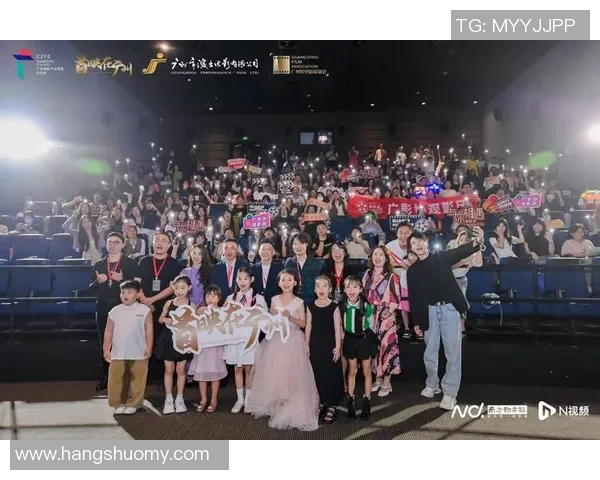 黄娜的网球人生深度对话探索她的奋斗与梦想之路