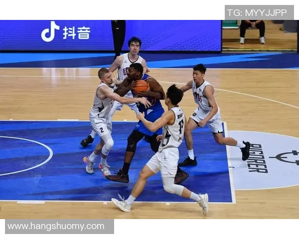 篮球状态排行榜：武汉篮球队位居第1名